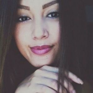 Meet your Posher, Angelica